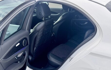 Mercedes-Benz E-Класс, 2020 год, 4 599 000 рублей, 14 фотография