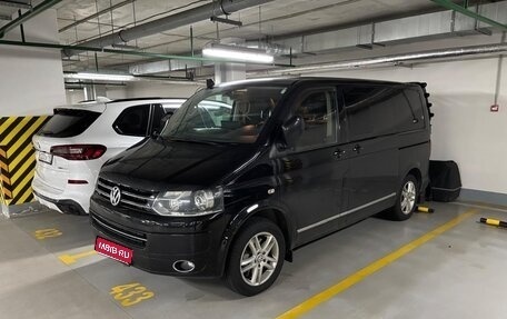 Volkswagen Multivan T5, 2011 год, 2 640 000 рублей, 1 фотография