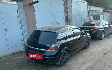 Opel Astra H, 2004 год, 130 000 рублей, 2 фотография