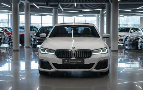 BMW 5 серия, 2021 год, 3 460 000 рублей, 3 фотография