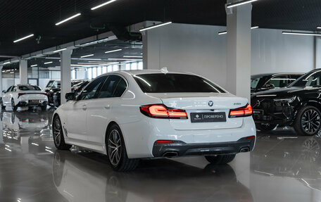BMW 5 серия, 2021 год, 3 460 000 рублей, 5 фотография