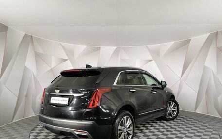 Cadillac XT5 I рестайлинг, 2021 год, 3 375 750 рублей, 2 фотография