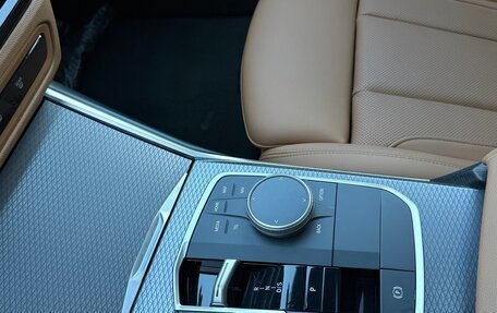 BMW 3 серия, 2024 год, 5 700 000 рублей, 10 фотография