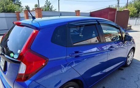Honda Fit III, 2018 год, 1 350 000 рублей, 6 фотография