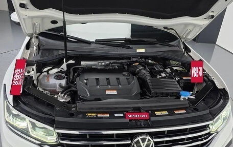 Volkswagen Tiguan II, 2023 год, 3 299 000 рублей, 7 фотография