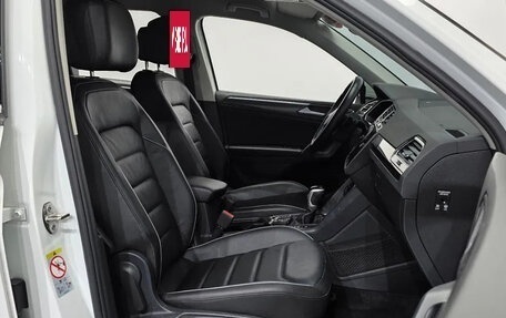 Volkswagen Tiguan II, 2023 год, 3 299 000 рублей, 10 фотография