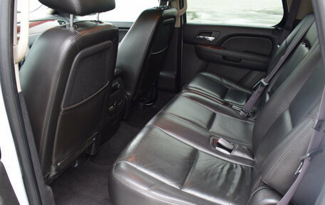 Chevrolet Tahoe III, 2011 год, 1 847 000 рублей, 14 фотография