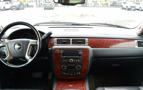 Chevrolet Tahoe III, 2011 год, 1 847 000 рублей, 16 фотография