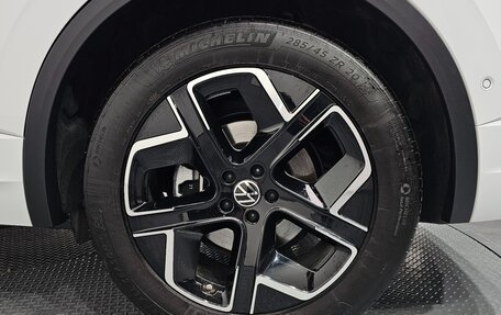 Volkswagen Touareg III, 2024 год, 10 347 700 рублей, 21 фотография