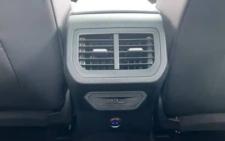 Volkswagen Lavida, 2023 год, 1 399 000 рублей, 16 фотография