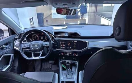 Audi Q3, 2023 год, 2 600 000 рублей, 9 фотография