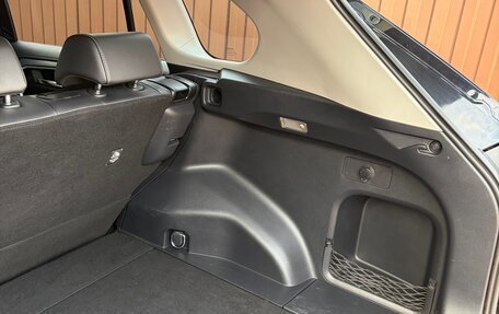 Toyota RAV4, 2019 год, 3 800 000 рублей, 7 фотография