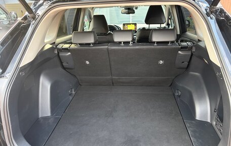 Toyota RAV4, 2019 год, 3 800 000 рублей, 9 фотография