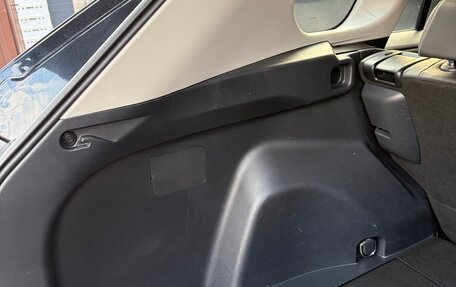 Toyota RAV4, 2019 год, 3 800 000 рублей, 8 фотография