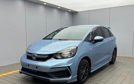 Honda Fit, 2022 год, 975 000 рублей, 1 фотография
