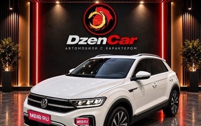 Volkswagen T-Roc I, 2023 год, 1 700 000 рублей, 1 фотография