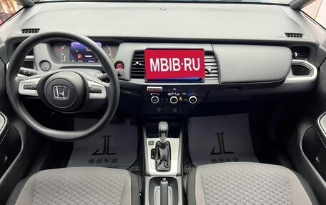 Honda Fit, 2022 год, 975 000 рублей, 8 фотография
