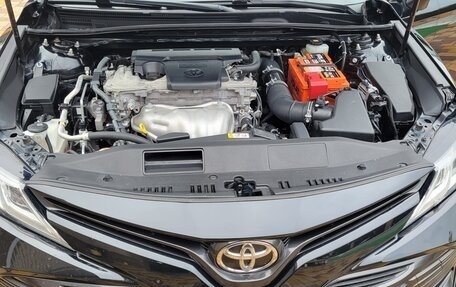 Toyota Camry, 2020 год, 2 700 000 рублей, 15 фотография