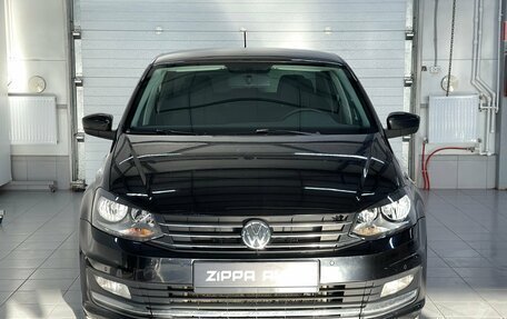 Volkswagen Polo VI (EU Market), 2015 год, 999 000 рублей, 2 фотография