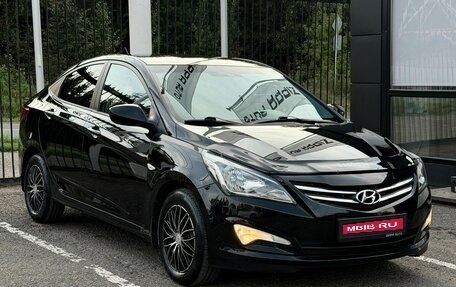 Hyundai Solaris II рестайлинг, 2015 год, 899 000 рублей, 1 фотография