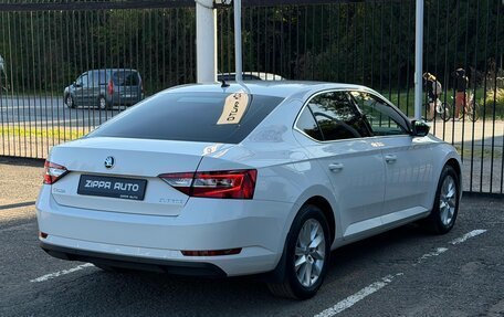 Skoda Superb III рестайлинг, 2016 год, 1 949 000 рублей, 4 фотография