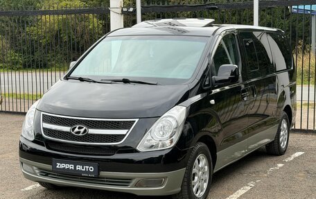 Hyundai Grand Starex Grand Starex I рестайлинг 2, 2012 год, 1 699 000 рублей, 3 фотография