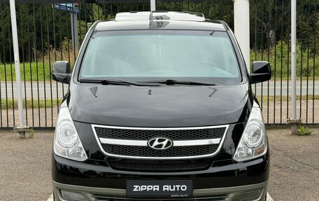 Hyundai Grand Starex Grand Starex I рестайлинг 2, 2012 год, 1 699 000 рублей, 2 фотография