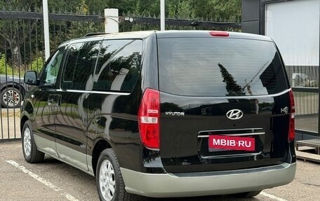 Hyundai Grand Starex Grand Starex I рестайлинг 2, 2012 год, 1 699 000 рублей, 6 фотография