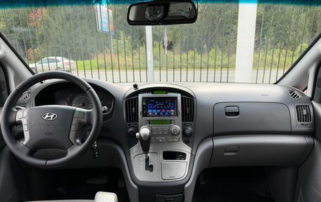 Hyundai Grand Starex Grand Starex I рестайлинг 2, 2012 год, 1 699 000 рублей, 10 фотография