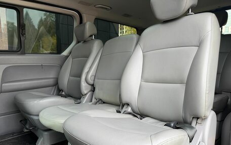 Hyundai Grand Starex Grand Starex I рестайлинг 2, 2012 год, 1 699 000 рублей, 16 фотография