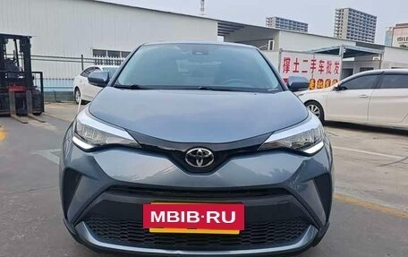 Toyota C-HR I рестайлинг, 2021 год, 1 659 000 рублей, 2 фотография