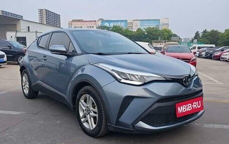 Toyota C-HR I рестайлинг, 2021 год, 1 659 000 рублей, 3 фотография