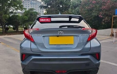 Toyota C-HR I рестайлинг, 2021 год, 1 659 000 рублей, 5 фотография