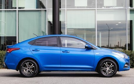 Hyundai Solaris II рестайлинг, 2018 год, 1 050 000 рублей, 8 фотография