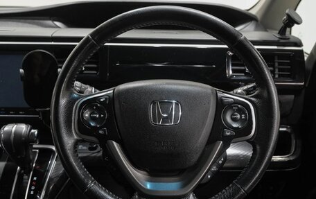 Honda Stepwgn IV, 2017 год, 2 499 000 рублей, 18 фотография