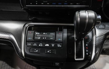 Honda Stepwgn IV, 2017 год, 2 499 000 рублей, 22 фотография