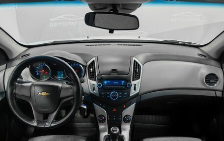 Chevrolet Cruze II, 2013 год, 700 000 рублей, 9 фотография