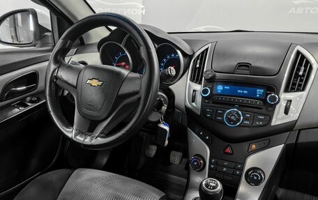 Chevrolet Cruze II, 2013 год, 700 000 рублей, 13 фотография