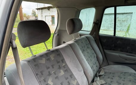 Mazda Premacy III, 2002 год, 250 000 рублей, 17 фотография