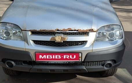 Chevrolet Niva I рестайлинг, 2012 год, 350 000 рублей, 3 фотография