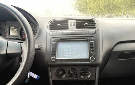 Volkswagen Polo VI (EU Market), 2014 год, 750 000 рублей, 15 фотография