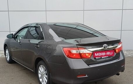 Toyota Camry, 2013 год, 1 800 000 рублей, 7 фотография