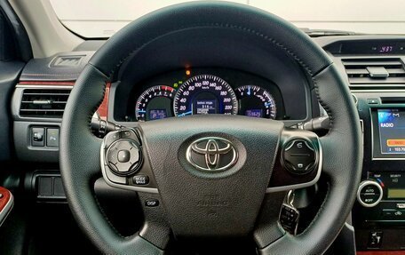 Toyota Camry, 2013 год, 1 800 000 рублей, 24 фотография