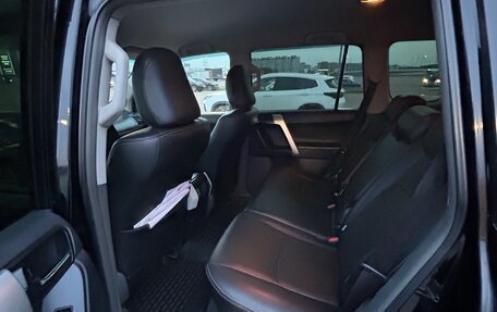 Toyota Land Cruiser Prado 150 рестайлинг 2, 2012 год, 2 150 000 рублей, 4 фотография