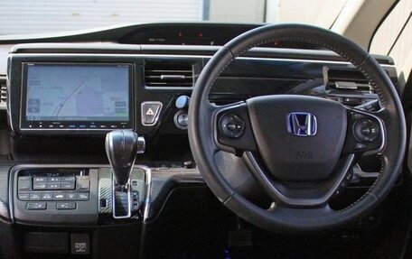 Honda Stepwgn IV, 2017 год, 1 430 000 рублей, 23 фотография