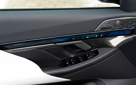 BMW M5, 2026 год, 21 000 000 рублей, 18 фотография