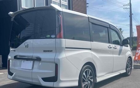 Honda Stepwgn IV, 2020 год, 1 810 000 рублей, 5 фотография