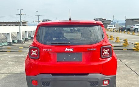 Jeep Renegade I рестайлинг, 2020 год, 1 158 000 рублей, 6 фотография
