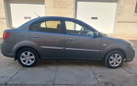 KIA Rio II, 2010 год, 450 000 рублей, 2 фотография
