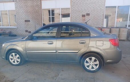 KIA Rio II, 2010 год, 450 000 рублей, 3 фотография